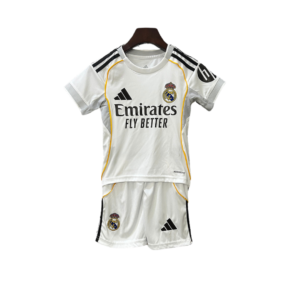 Real Madrid 2025/26 Kinder-Set