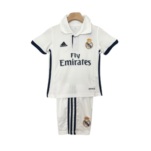 Real Madrid 2016/17 Kinder-Set